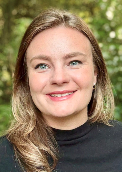 Lauren Ash's Headshot